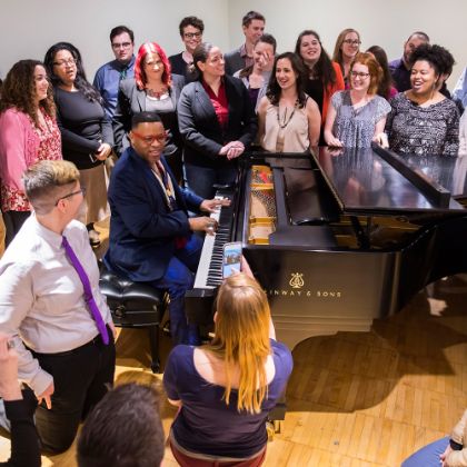 /steinway.com-americas/news/features/opening-the-doors-to-teachers