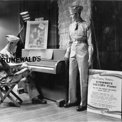 /steinway.com-americas/news/features/victory-verticals