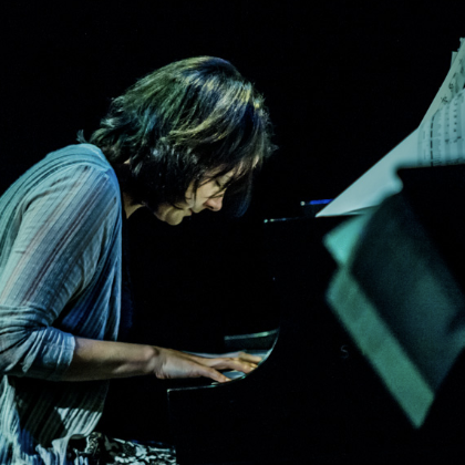 /steinway.com-americas/soundboard/soundboard-kris-davis