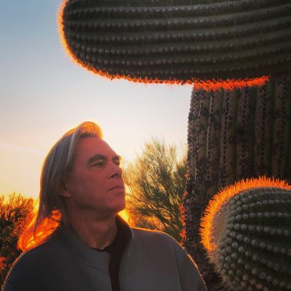 /steinway.com-americas/soundboard/soundboard-steve-roach