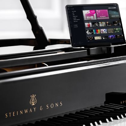 /steinway.com-americas/spirio/app-update